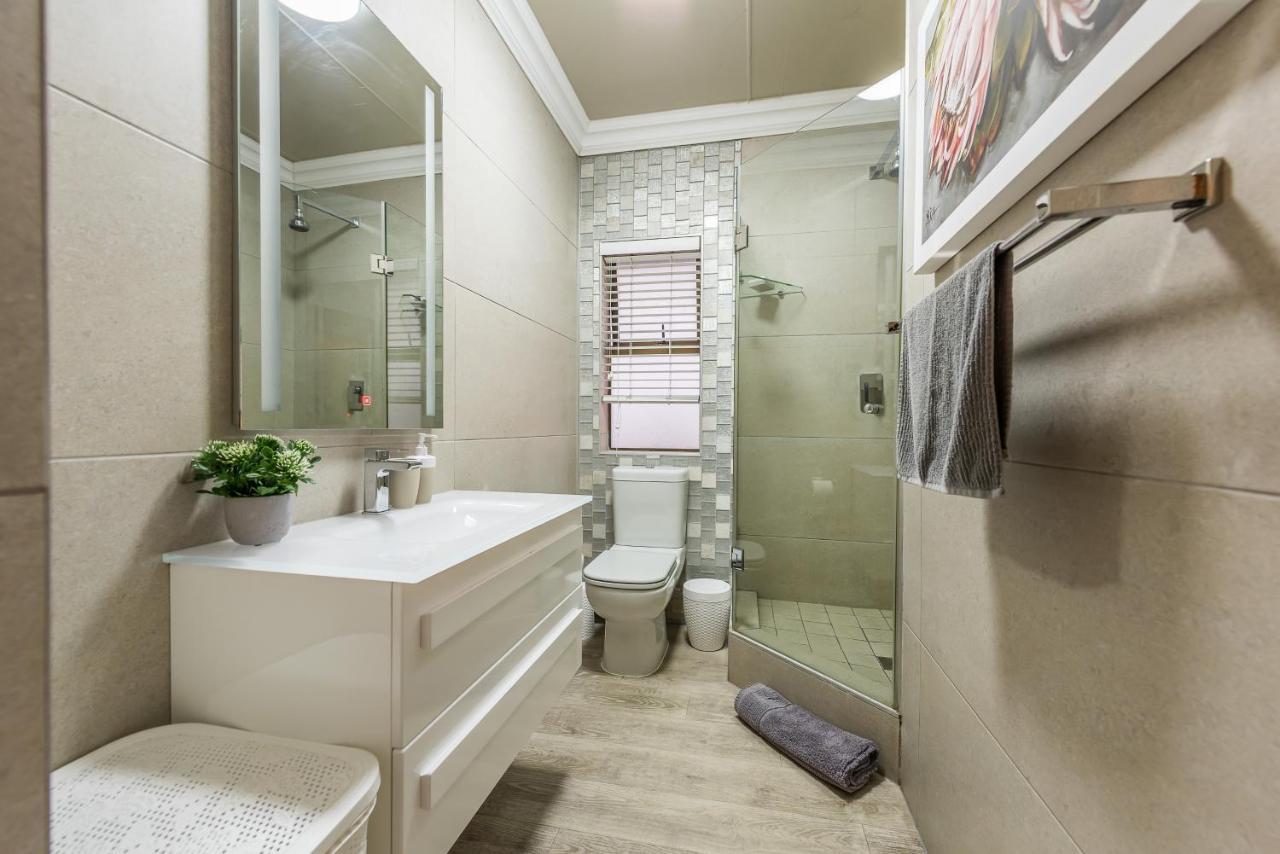 Beacon Wharf , George Hay 6 Seafront Accommodation モーセル・ベイ エクステリア 写真